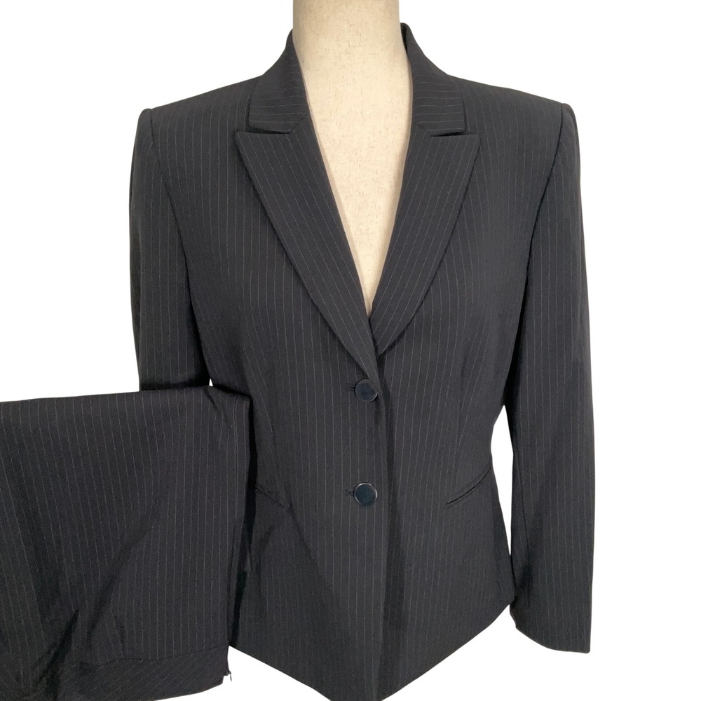 Tahari ASL Skirt Suit Women 10P Black Pinstripe 2-Pc Corporate Minimalist Career